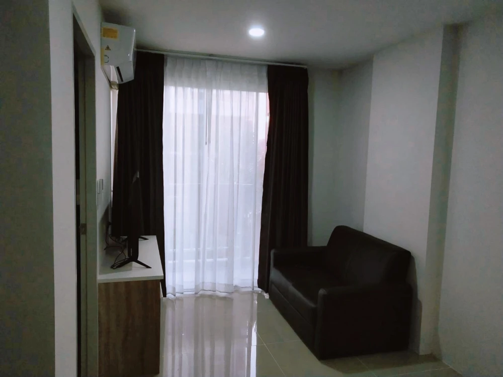 For sale: Royal Hill Resort, Bowin, nice room, stylishly decorated, good location, fully furnished, don't miss out.