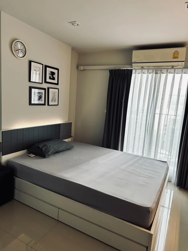 For sale: Rich Park 2 @ Tao Poon Interchange, 6th floor, pool view, great atmosphere, fully furnished and ready to move in.