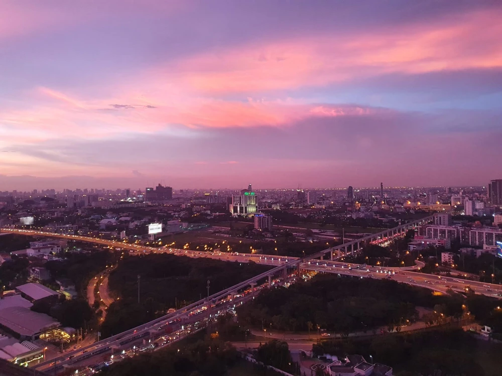 For sale Rich Park Triple Station, 34th floor, highest, north side, not hot, beautiful view, open, not blocked, don't miss it.