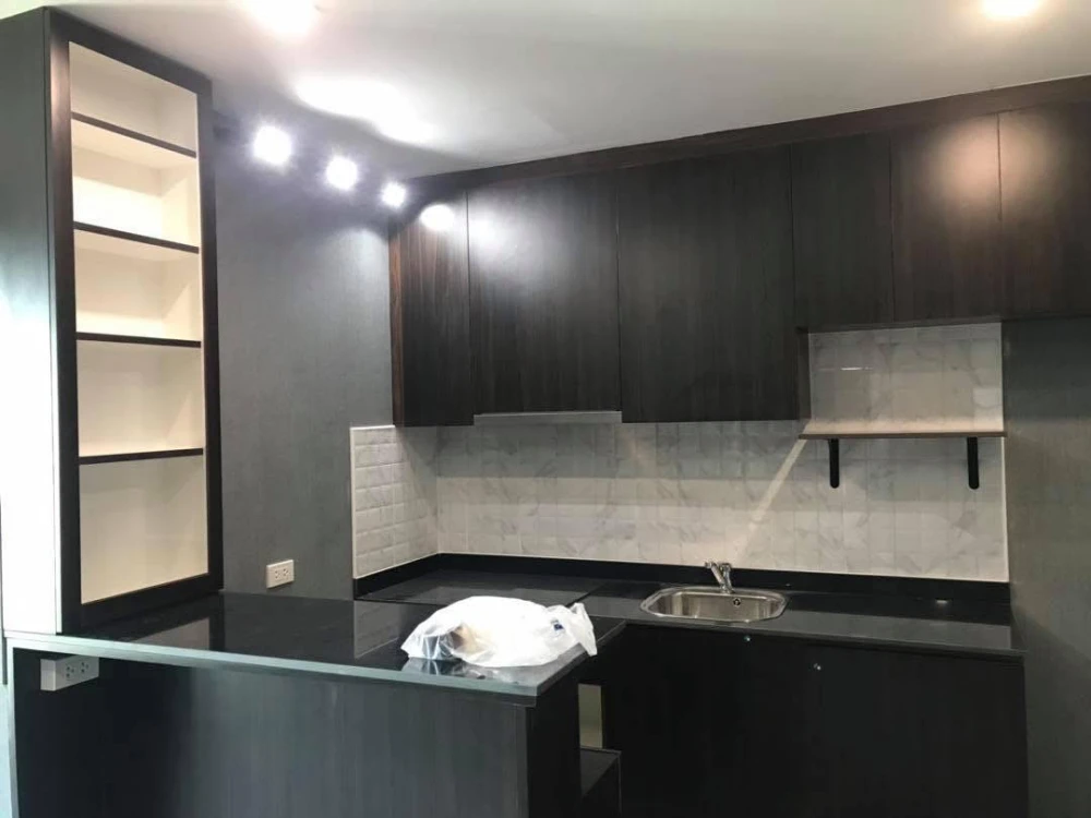 For sale Rich Park Triple Station, 34th floor, highest, north side, not hot, beautiful view, open, not blocked, don't miss it.