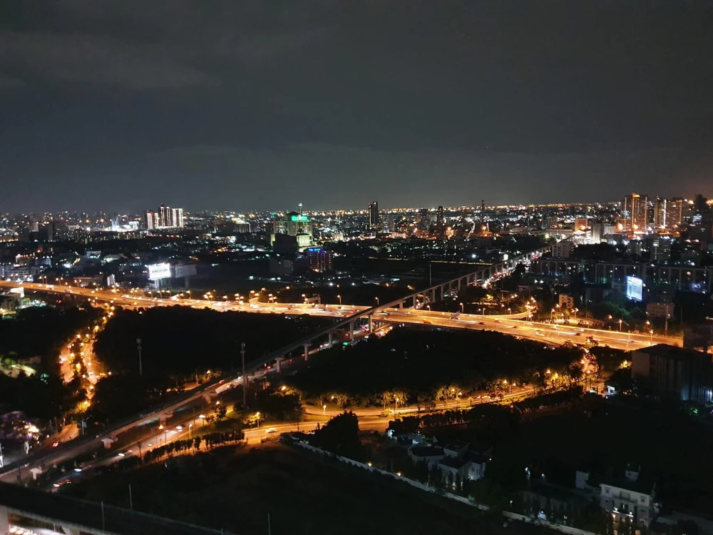 For sale Rich Park Triple Station, 34th floor, highest, north side, not hot, beautiful view, open, not blocked, don't miss it.