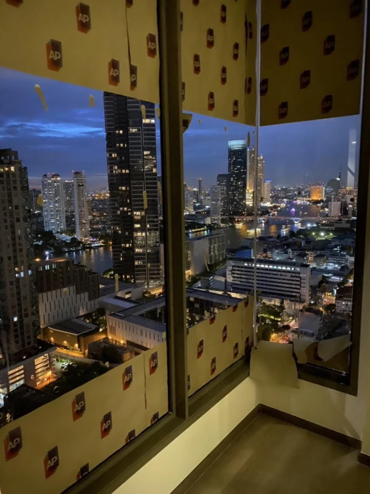 For sale Rhythm Charoenkrung Pavilion, 1 bed, size 35 sq.m., Chao Phraya River view, empty room, don't miss it!!!