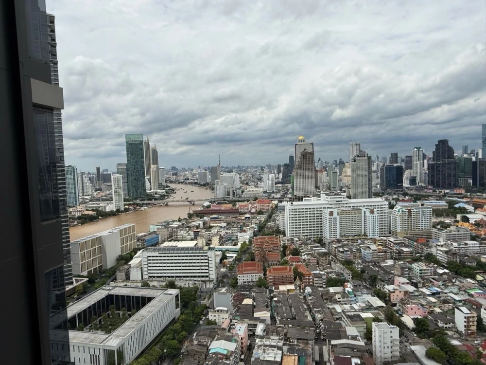 For sale!!! Rhythm Charoenkrung Pavilion, 2 bedrooms, 75 sq m., near BTS, fully furnished, ready to move in. Don't miss out!!!
