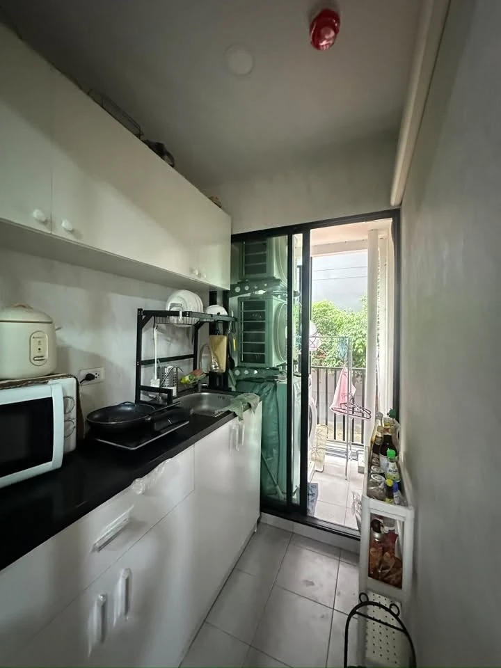 For sale: Rich Phahonyothin 52, 2nd floor, beautiful room, fully furnished, worth living in, reserve now, don't miss out, hurry!