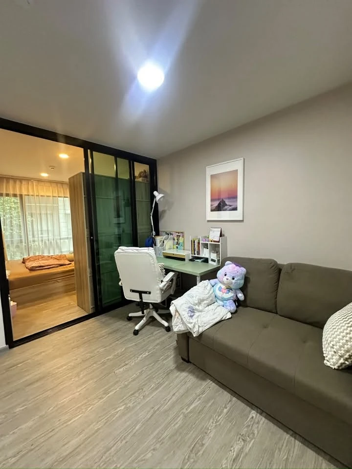 For sale: Rich Phahonyothin 52, 2nd floor, beautiful room, fully furnished, worth living in, reserve now, don't miss out, hurry!