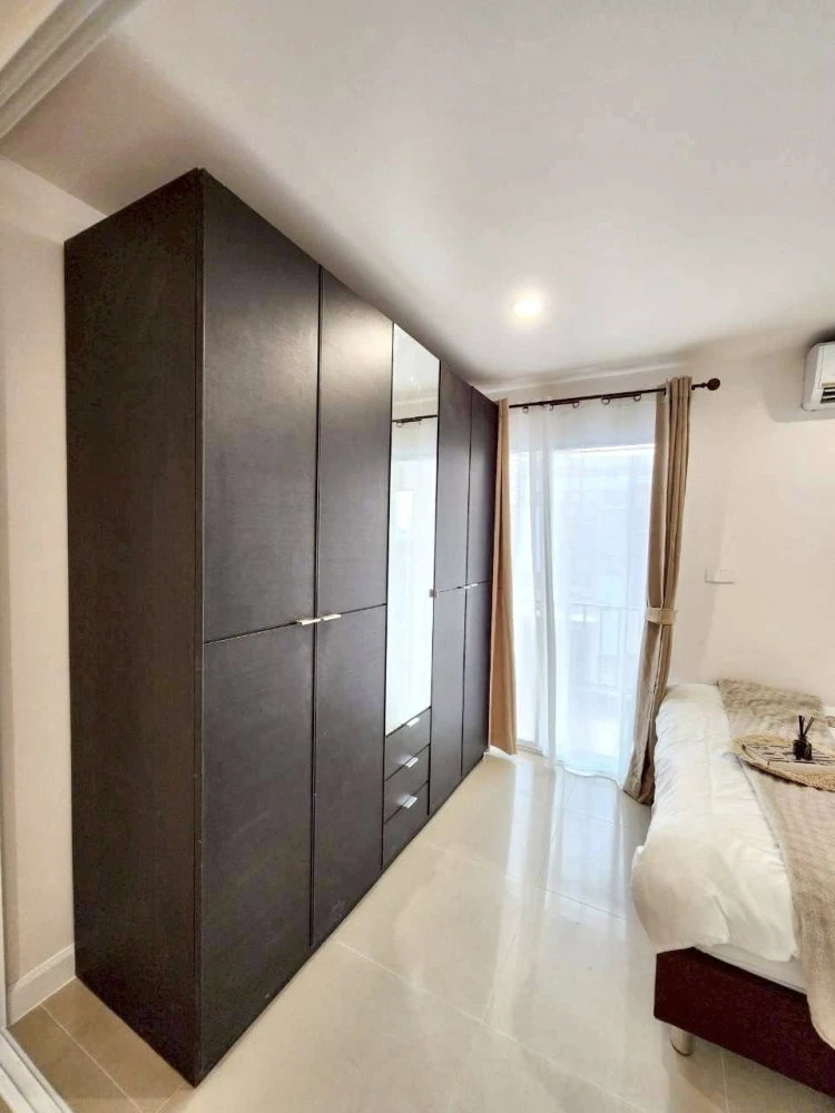 For sale: Regent Home 5 Ratchada 19, 5th floor, 32 sq.m., separate outdoor kitchen, balcony, unobstructed view. Book now before it's gone!