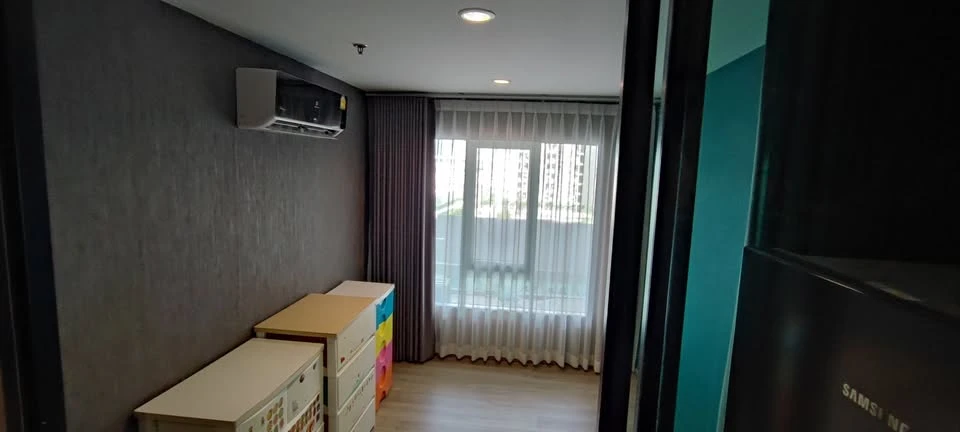 ขาย รีเจ้นท์ โฮม บางซ่อน เฟส 2 ชั้น 8 ห้องหัวมุม ฝั่งหัวมุมไม่ติดใคร แต่งวอลเปเปอร์อย่างดี แบบนี้ต้องจอง