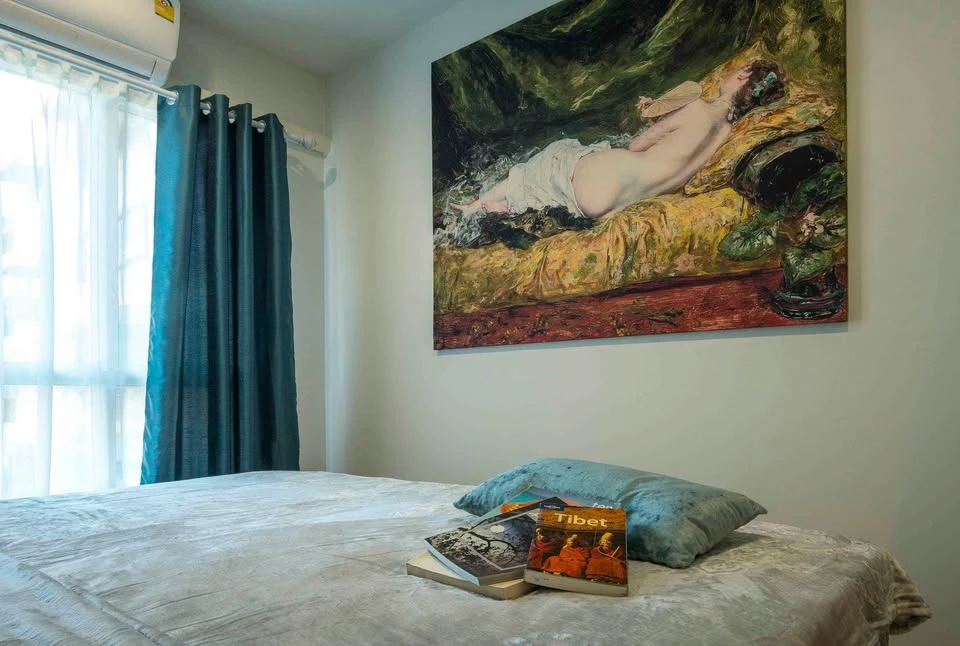 For sale: Regent Home Sukhumvit 97/1. Very good room proportions. Separate kitchen on balcony. Young people building themselves up..comfortable living