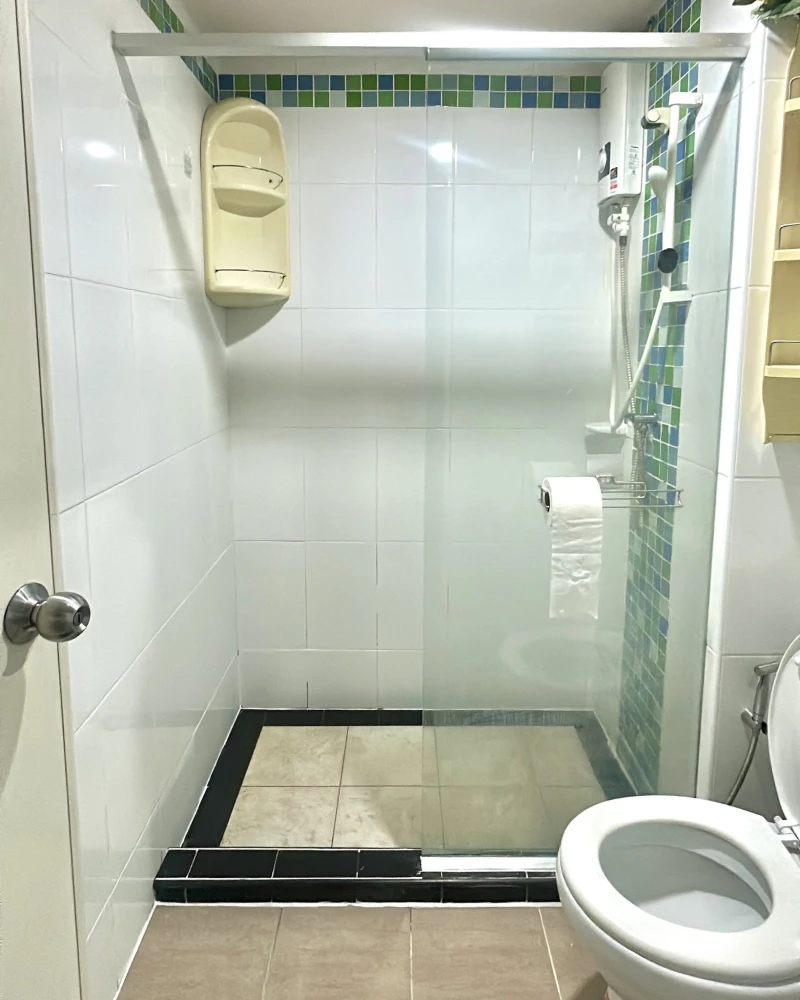 For Sale: Regent Home 4 Sukhumvit 85, 4th-floor studio unit. Convenient location near the skytrain (BTS) with easy access to dining options. A must-bo