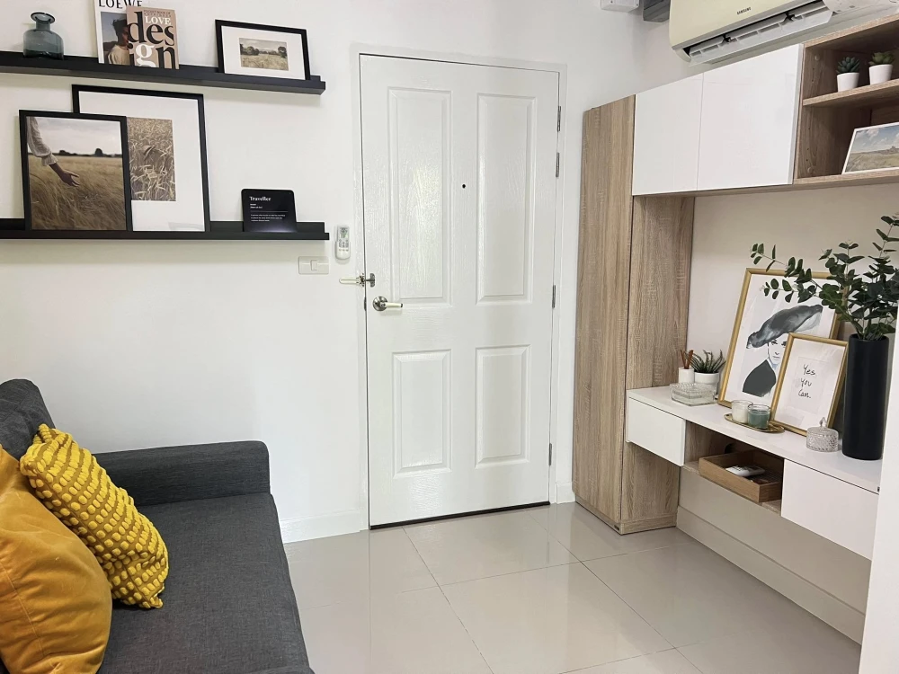 For sale: Lipp Ramkhamhaeng 43/1, fully furnished room, cozy style, nice atmosphere, full of electrical appliances. I must say that you must reserve.