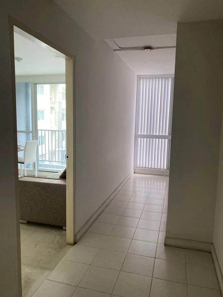 For sale: Levo Ladprao 18, 6th floor, corner room, good breeze, good feng shui, spacious area, comfortable living. Interested? Reserve now!