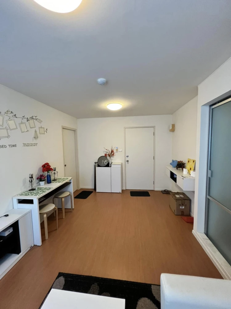 For sale: Lumpini Condo Town, Chonburi - Sukhumvit, 5th floor, fully furnished, nice to live in, reserve now.