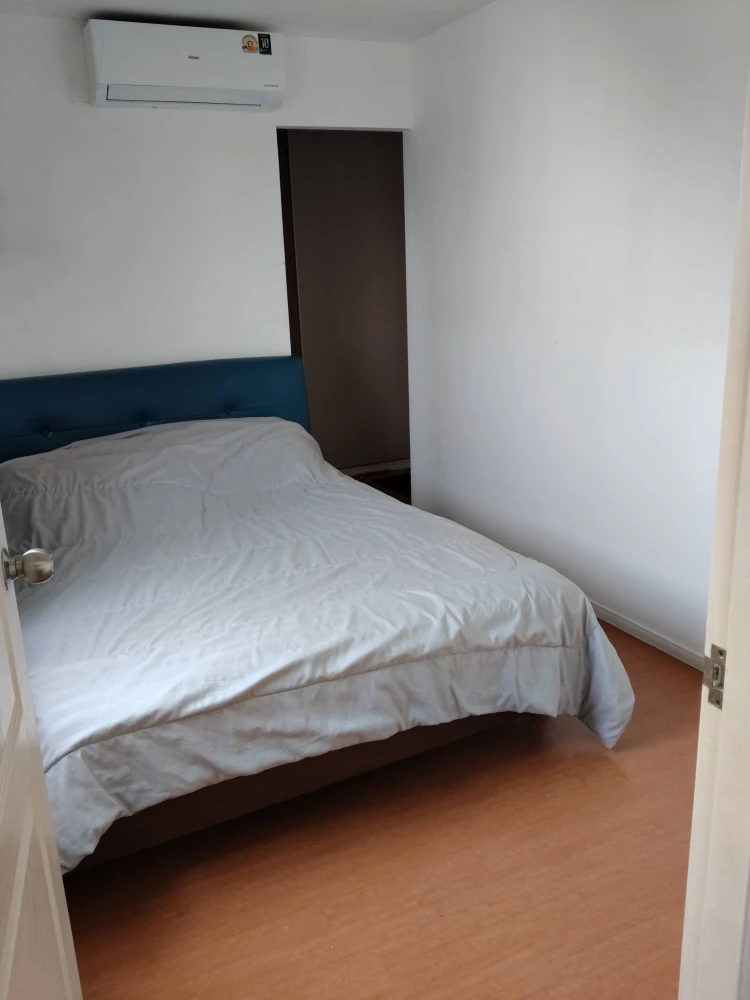For sale: Lumpini Condo Town NIDA-Seri Thai, 45 sq.m. unit on the 5th floor, Building A1, with two balconies. Reservation required for this model.