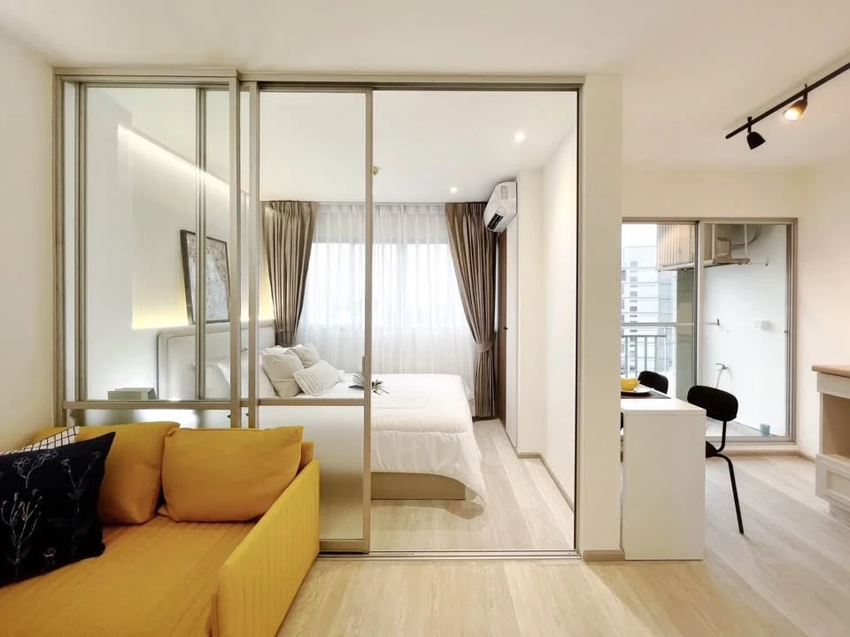 For sale: Lumpini Condo Town Nida-Seri Thai, ready to move in, clear view, clean white room tone, hurry and book before you miss out!! images