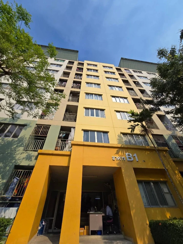For sale: Lumpini Condo Town Bodindecha-Ramkhamhaeng, ready to move in, furnished, just bring your bag!!!