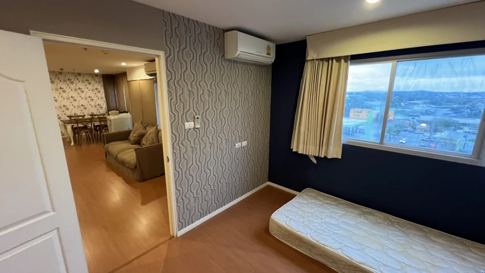 For Sale: Lumpini Condo Town Pattaya North Sukhumvit. Rare Item! Extra-large Combined Unit, 74.53 sq.m., the only one in the project! Don't miss out!