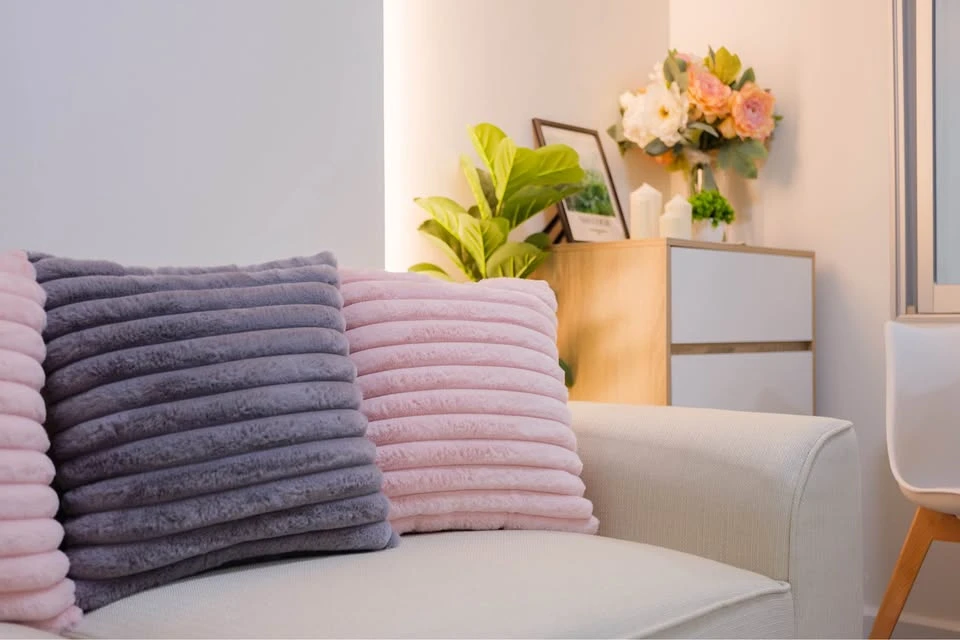 For sale: Lumpini Condo Town Rattanathibet. Don't miss this opportunity! It's rare to find a unit with a fixed price, no upfront payments required. Do