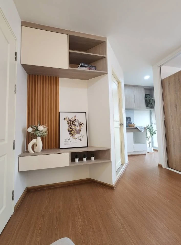 For sale: Lumpini Condo Town Ramintra - Nawamin. Beautiful built-in decoration throughout the room. Well-proportioned. You can't miss this opportunity