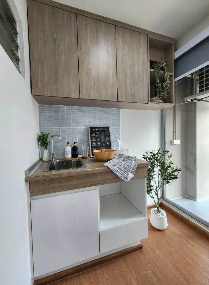 For sale: Lumpini Condo Town Ramintra - Nawamin. Beautiful built-in decoration throughout the room. Well-proportioned. You can't miss this opportunity