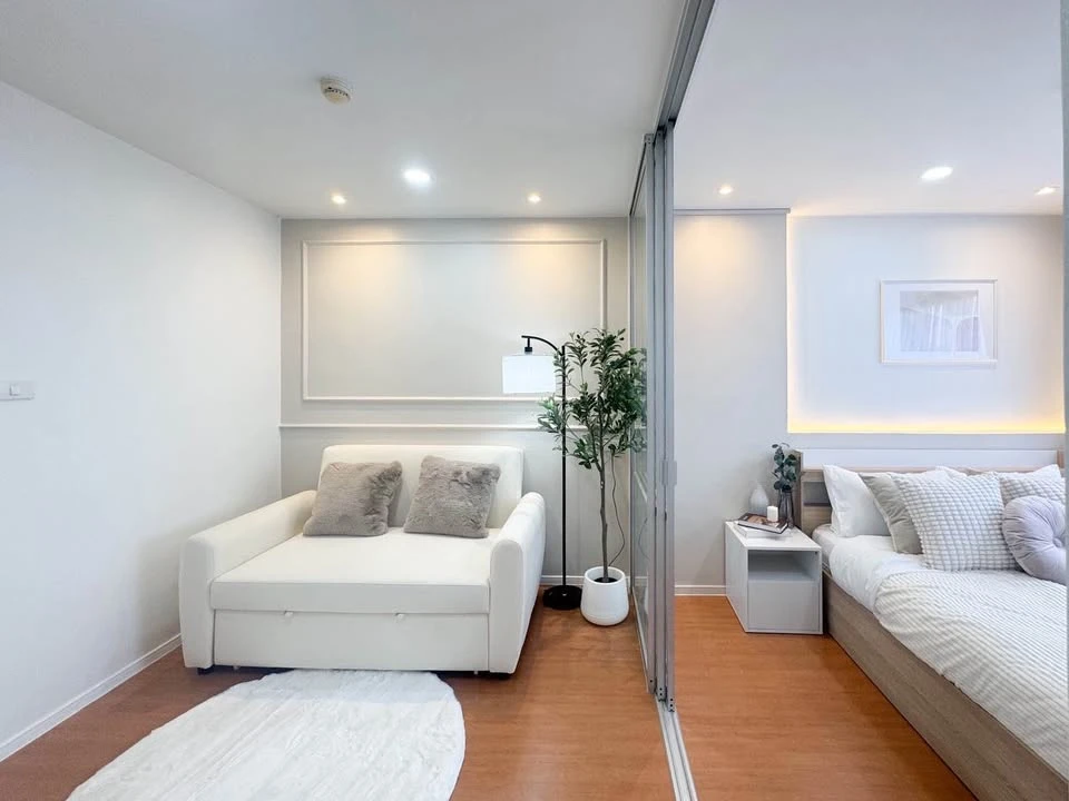 For sale: Lumpini Condo Town Ramintra-Ladprao 2. Two comfortable units, fully furnished, complete amenities. Just bring your belongings and move in!