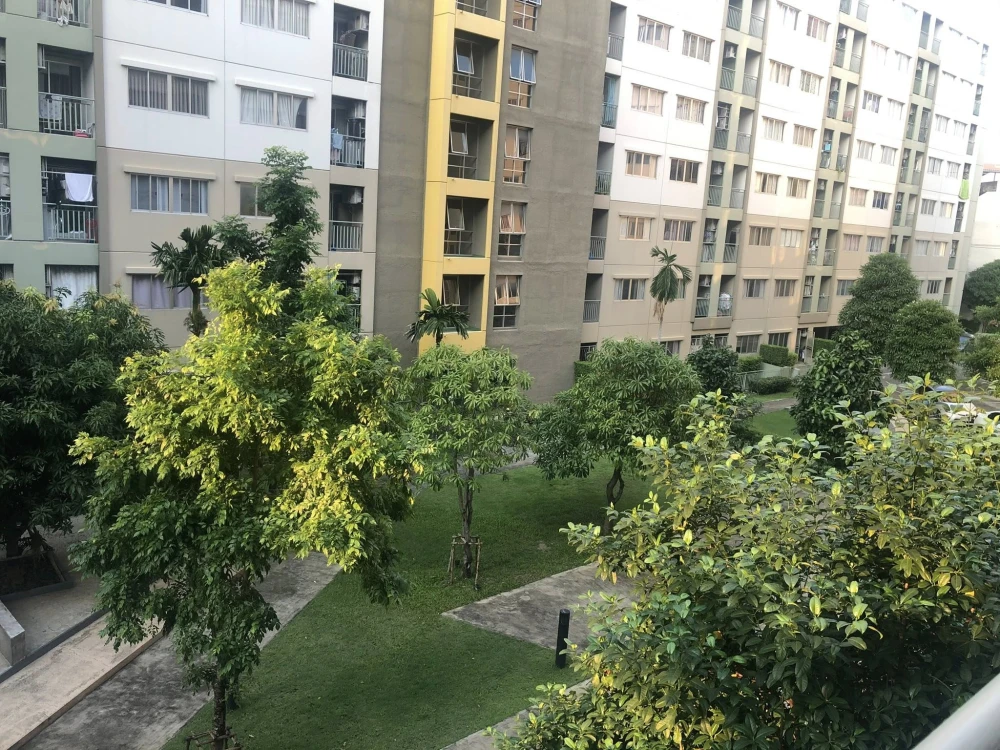 For sale: Lumpini Condo Town Ramintra-Lat Phrao, room in good condition, garden view, quiet, shady, not noisy, fully furnished, must book.
