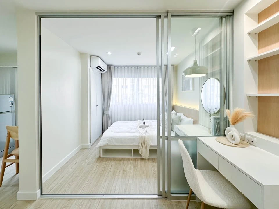 For sale: Lumpini Condo Town Ramintra-Lad Phrao, front room, fully furnished, just bring your bags+++