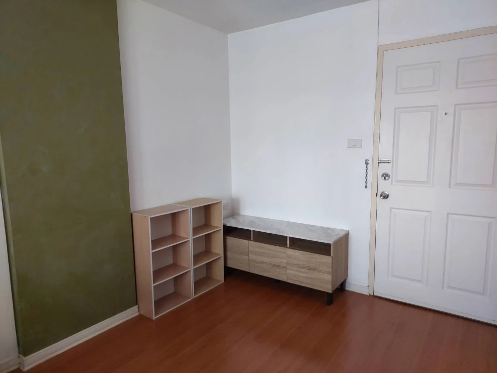 For sale or rent: Lumpini Town Bodindecha-Ramkhamhaeng, separated bedroom, 7th floor, fully furnished, very worth booking.