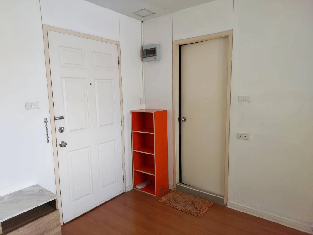 For sale or rent: Lumpini Town Bodindecha-Ramkhamhaeng, separated bedroom, 7th floor, fully furnished, very worth booking.