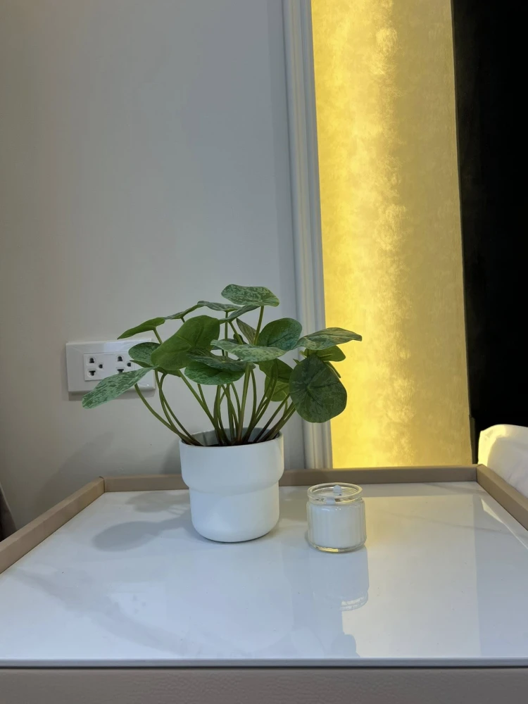 For sale: Lumpini Town Bodindecha-Ramkhamhaeng. Modern Minimalist style decoration with warm, comfortable tones. Separate bedrooms. Fully furnished, r