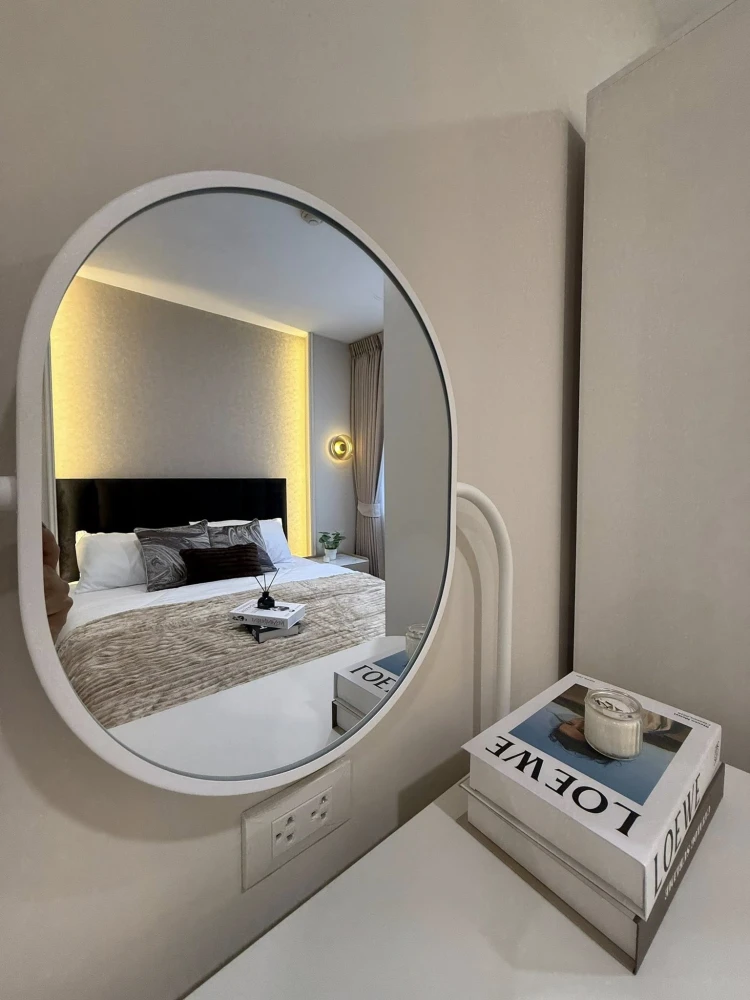 For sale: Lumpini Town Bodindecha-Ramkhamhaeng. Modern Minimalist style decoration with warm, comfortable tones. Separate bedrooms. Fully furnished, r