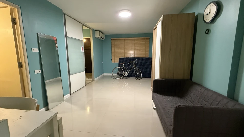 For sale: Lumpini Town Bodindecha-Ramkhamhaeng, Studio room, high-quality tile flooring, ready to move in.