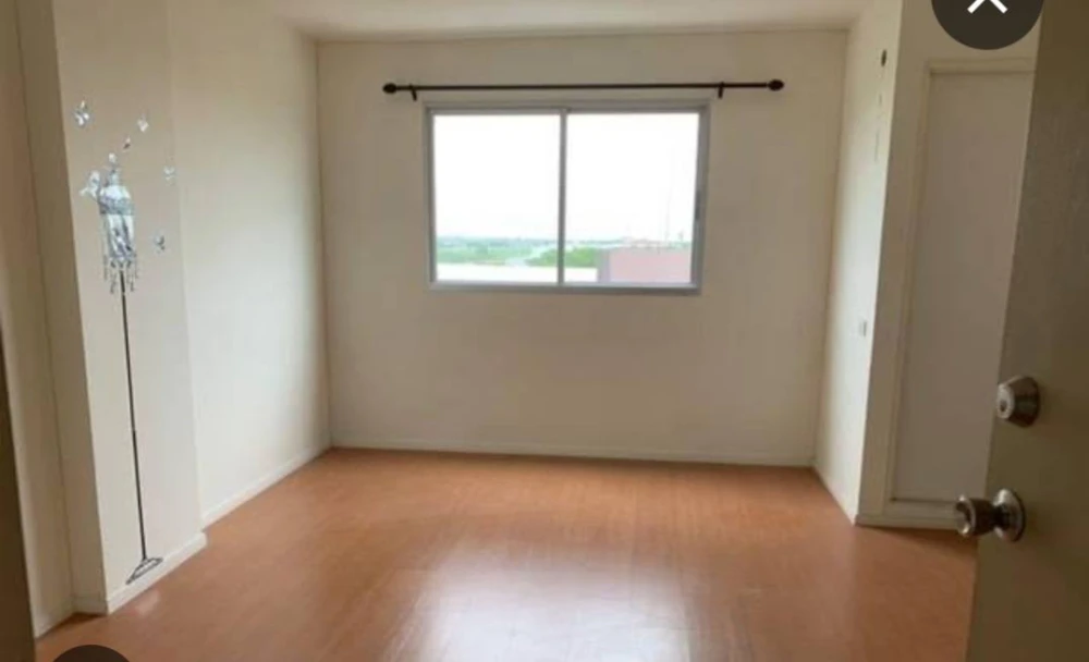 For sale: Lumpini Township Rangsit Khlong 1, empty room, clean, spacious, at a great price. Worth it like this, you have to hurry and book.
