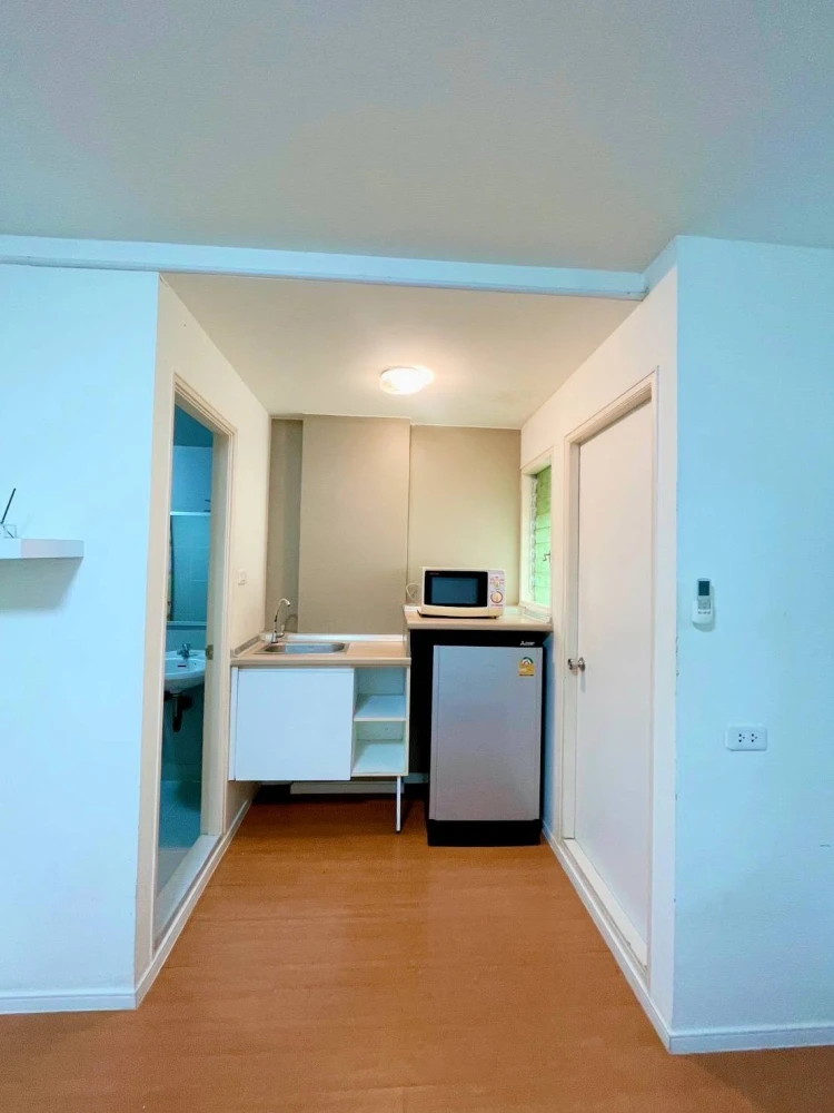 For Sale: Lumpini Township Rangsit-Khlong 1. Ideal for university students and working professionals seeking an affordable, fully furnished unit.