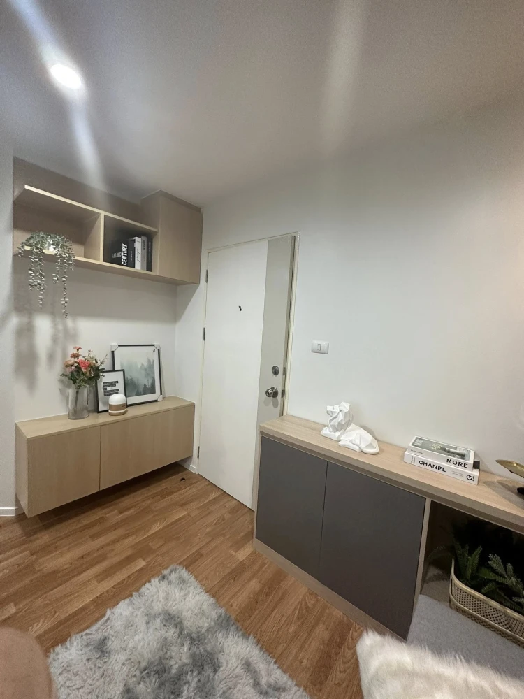 For sale: Lumpini Park Nawamin-Sri Burapha, a nice room, fully furnished, complete facilities. If you miss out on this good deal, you'll regret it.
