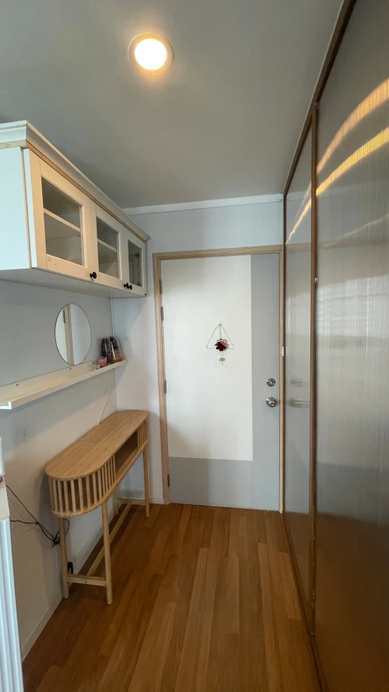 For sale: Lumpini Park Rama 9 - Ratchada, fully furnished unit, ready to move in. Book now!
