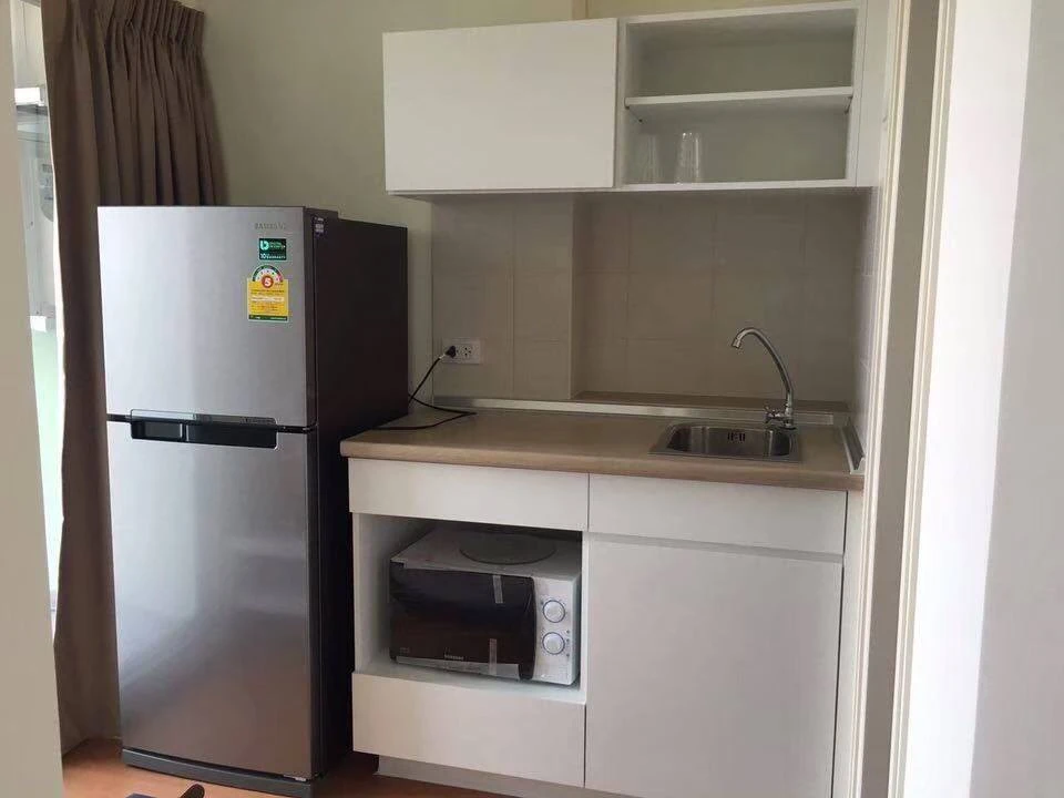 For sale: Lumpini Park Rattanathibet, high floor, fully furnished, reserve now before it's too late.