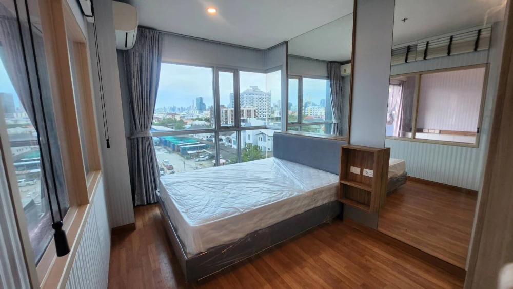 Urgent sale!! Lumpini Park Vibhavadi-Chatuchak Condo, 6th floor, garden view, beautiful room, fully furnished, ready to move in. Don't miss out!!