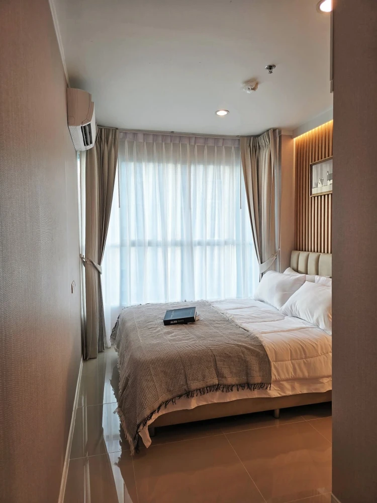 For sale: Lumpini Park Beach Jomtien, Building B, 14th floor, 2 bedrooms, 2 bathrooms, built-in decoration in a minimalist style, reserve now.