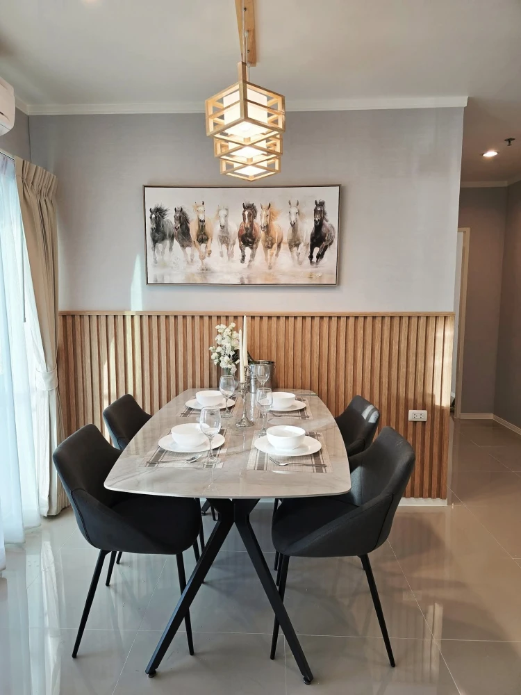 For sale: Lumpini Park Beach Jomtien, Building B, 14th floor, 2 bedrooms, 2 bathrooms, built-in decoration in a minimalist style, reserve now.