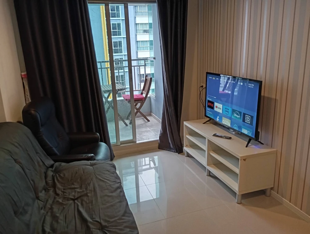 For sale: Lumpini Park Beach Jomtien, high floor unit, spacious and ready to move in, fully furnished. Book now!