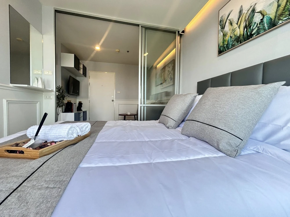 For sale: Lumpini Park Beach Jomtien, high floor, fully furnished, just bring your bags and move in.