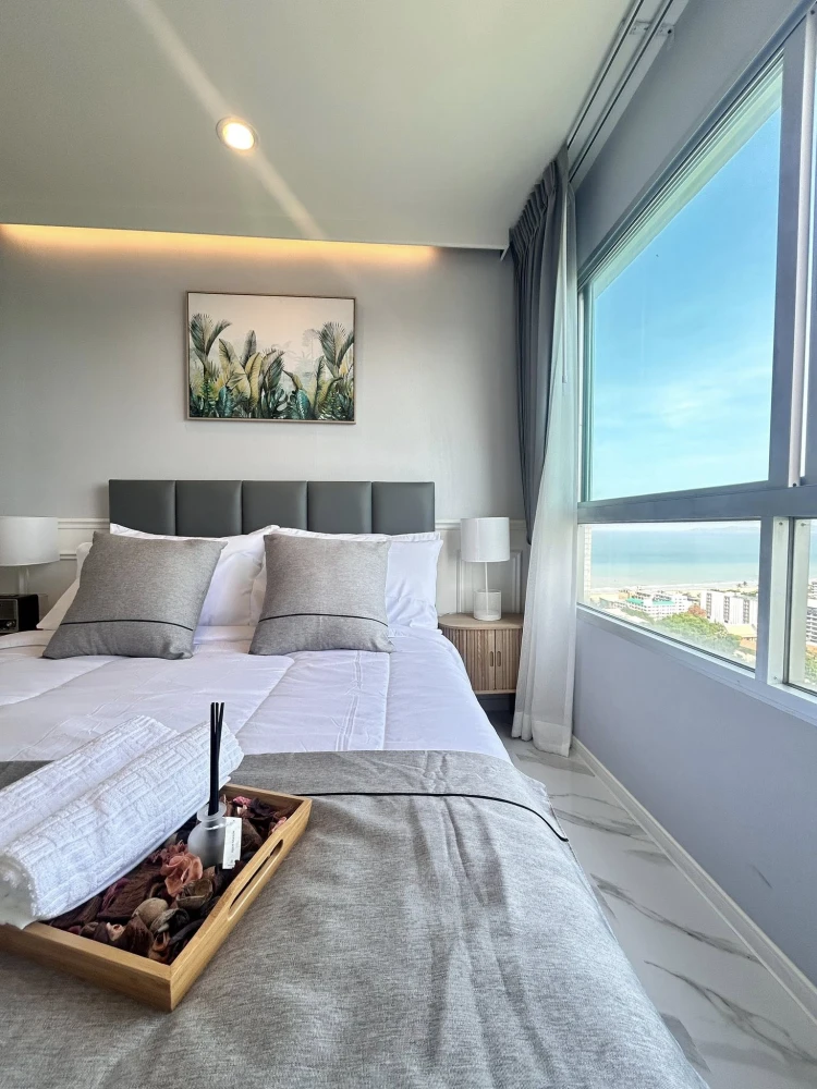 For sale: Lumpini Park Beach Jomtien, high floor, fully furnished, just bring your bags and move in.
