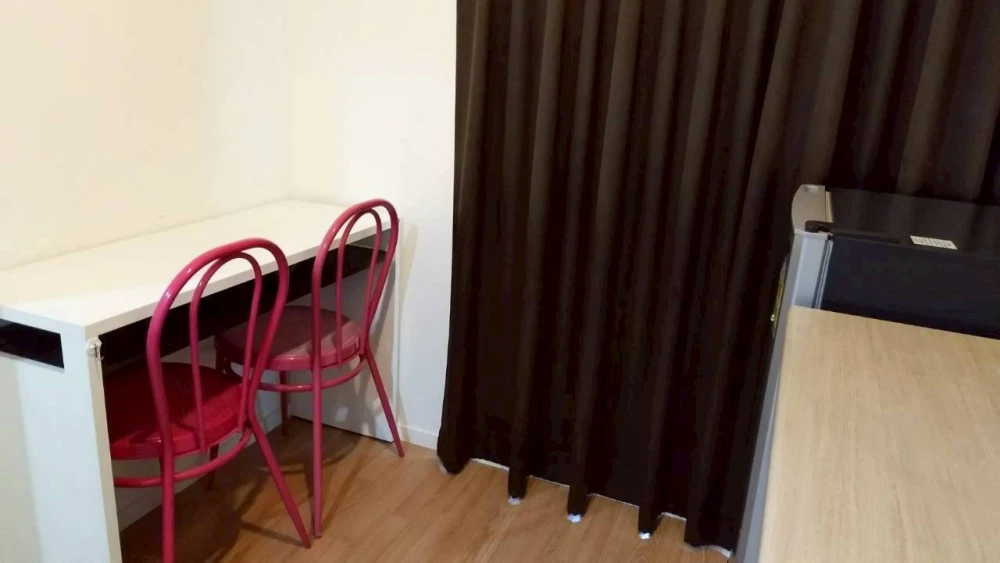 For sale: Lumpini Ville Naklua - Wongamat, Building C, 14th floor. Excellent view, corner unit next to the fire escape, very private. Book now!