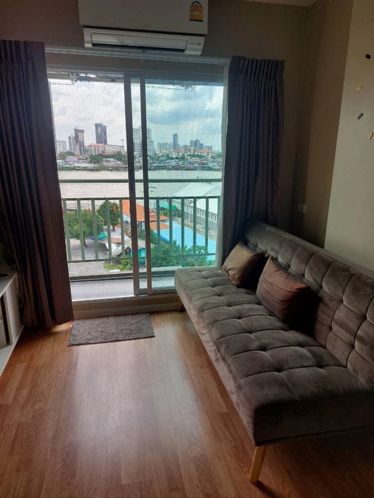 For sale: Lumpini Ville Phra Nang Klao-Riverview, with a view of the Chao Phraya River, complete with all premium furniture. Reservation required.