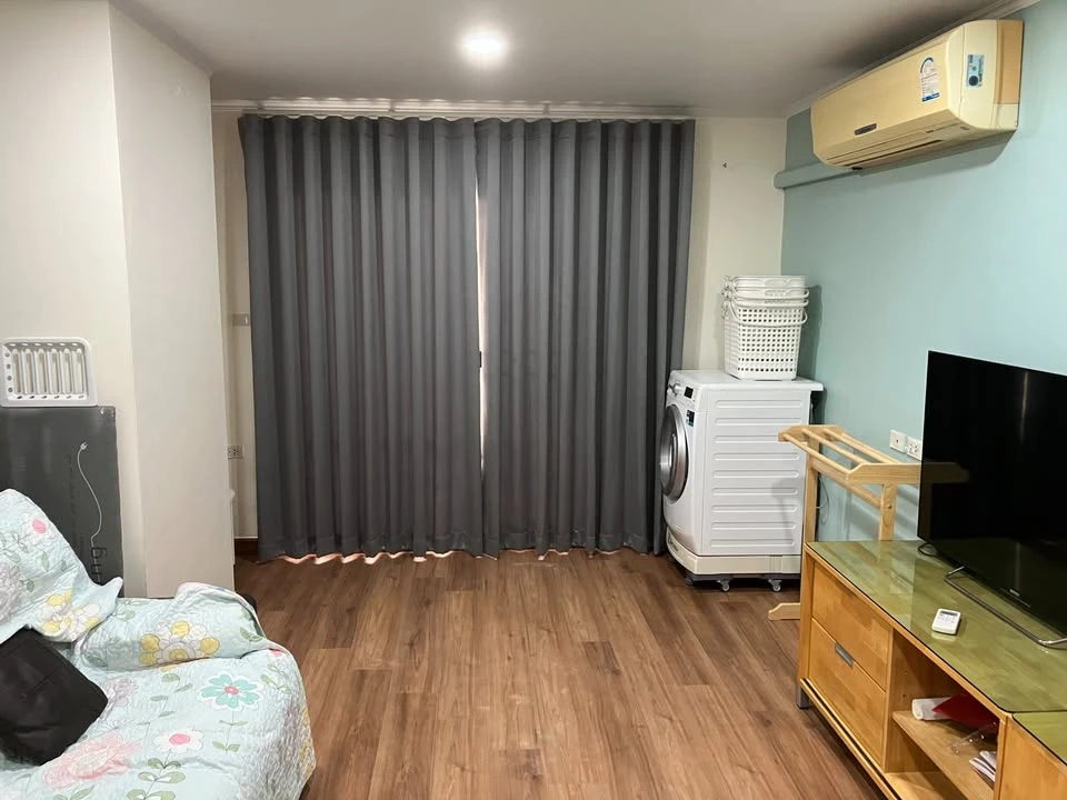 For sale: Lumpini Ville Ramintra - Lak Si, 11th floor, corner unit, very spacious living space, blue tone, easy on the eyes, reserve now!