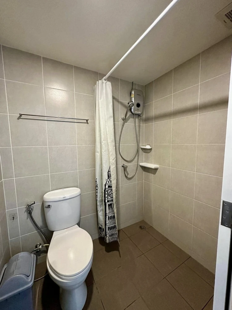 For sale: Lumpini Ville Sukhumvit 76 - Bearing Station, 2 rooms divided into sections. Fully furnished, good price, book now.