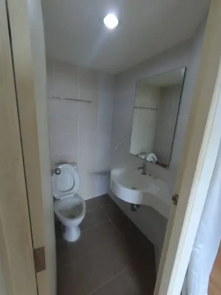 For sale: Lumpini Ville On Nut - Lat Krabang, 8th floor, Building B, near Paseo Robinson, fully furnished, don't miss out!