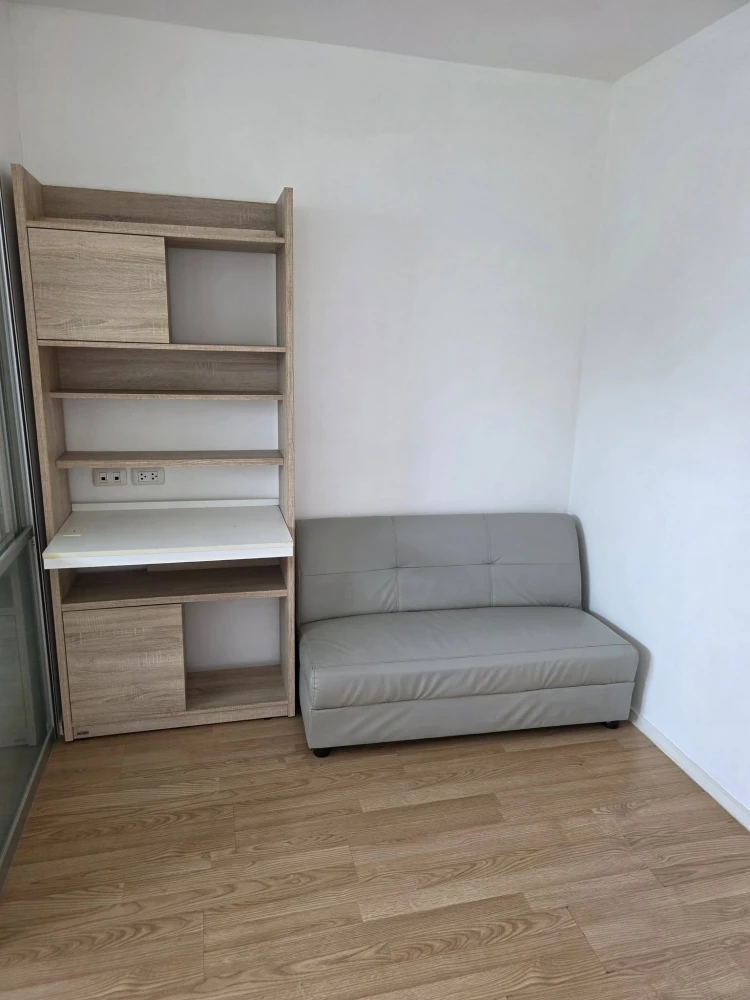 For sale: Lumpini Ville On Nut 46, 5th floor, good view, not blocked, empty room, reasonable price. Come and be the owner today.