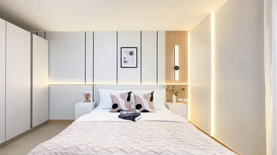 For sale: Unit at Lumpini Center Ladprao 111. Comes fully furnished with appliances. The unit is very spacious—book it now!
