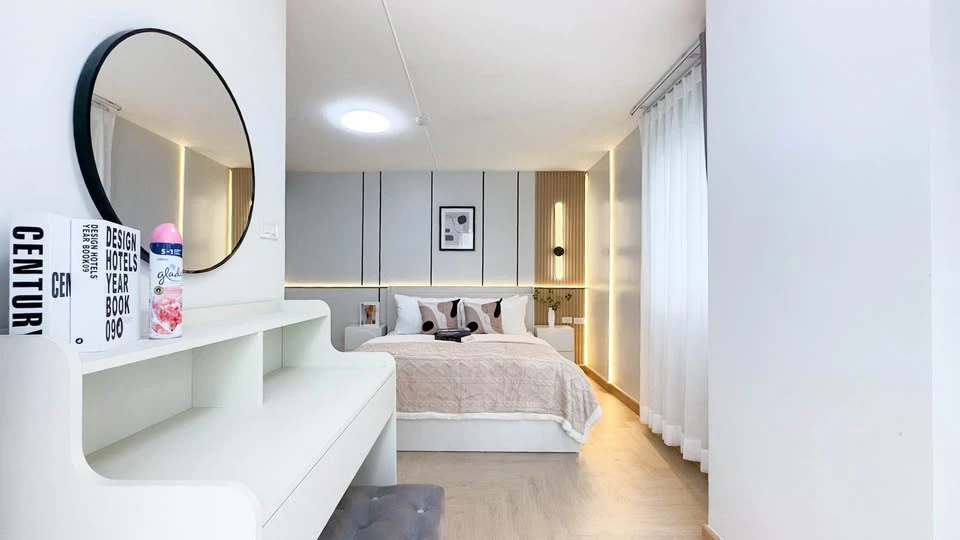 For sale: Unit at Lumpini Center Ladprao 111. Comes fully furnished with appliances. The unit is very spacious—book it now!